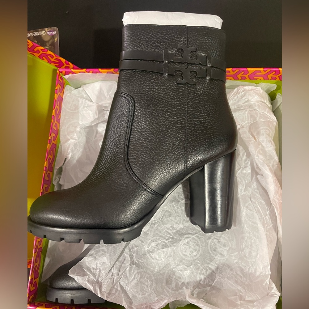 Tory burch leigh sole boot